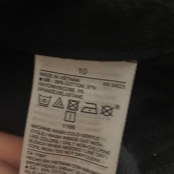 Selling black old navy pixie highrise school pants size 10 - Picture 4 of 4